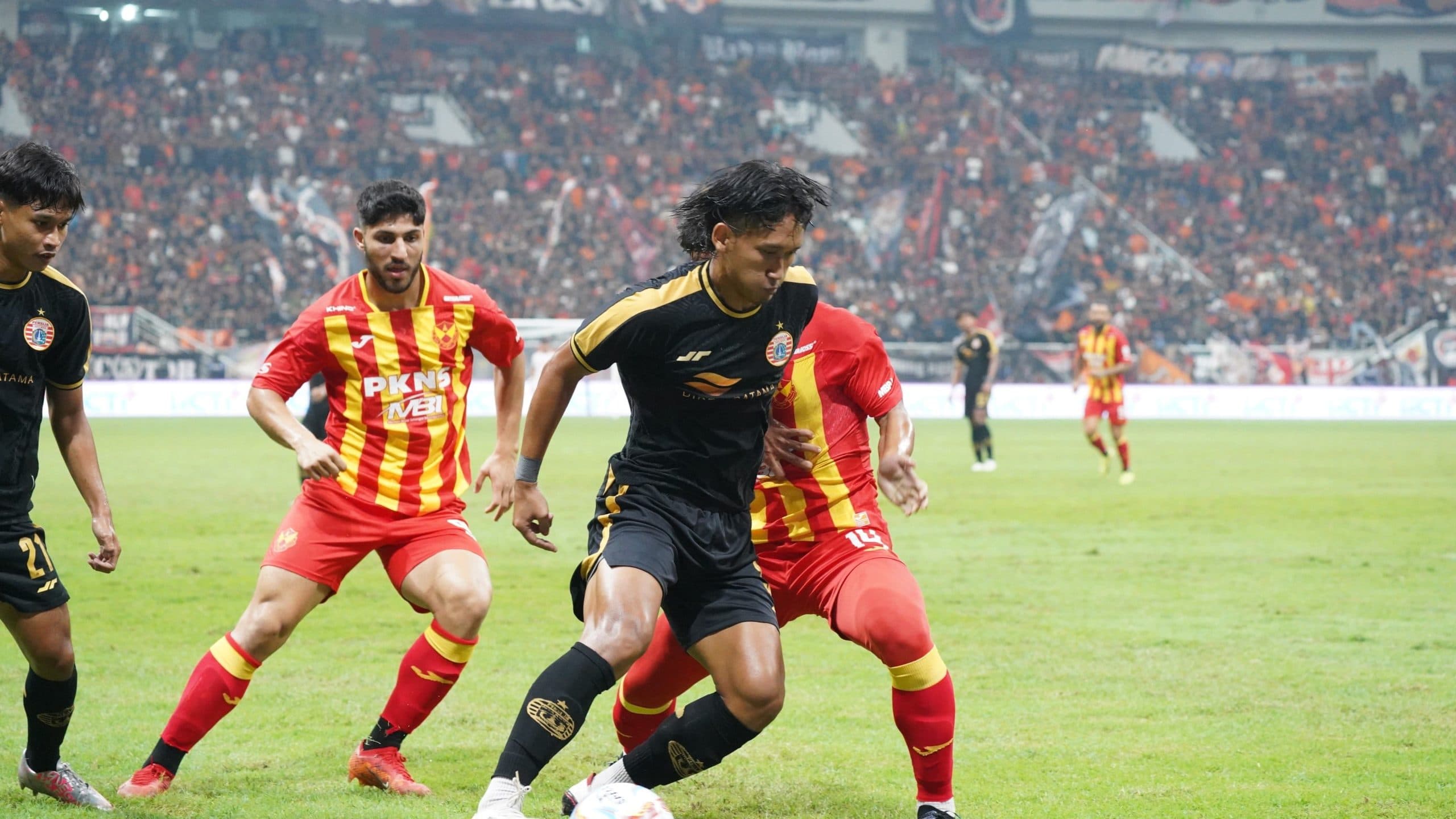 Uji Taktik Pramusim 2026: Persija Jakarta Tantang Selangor FC di JIS