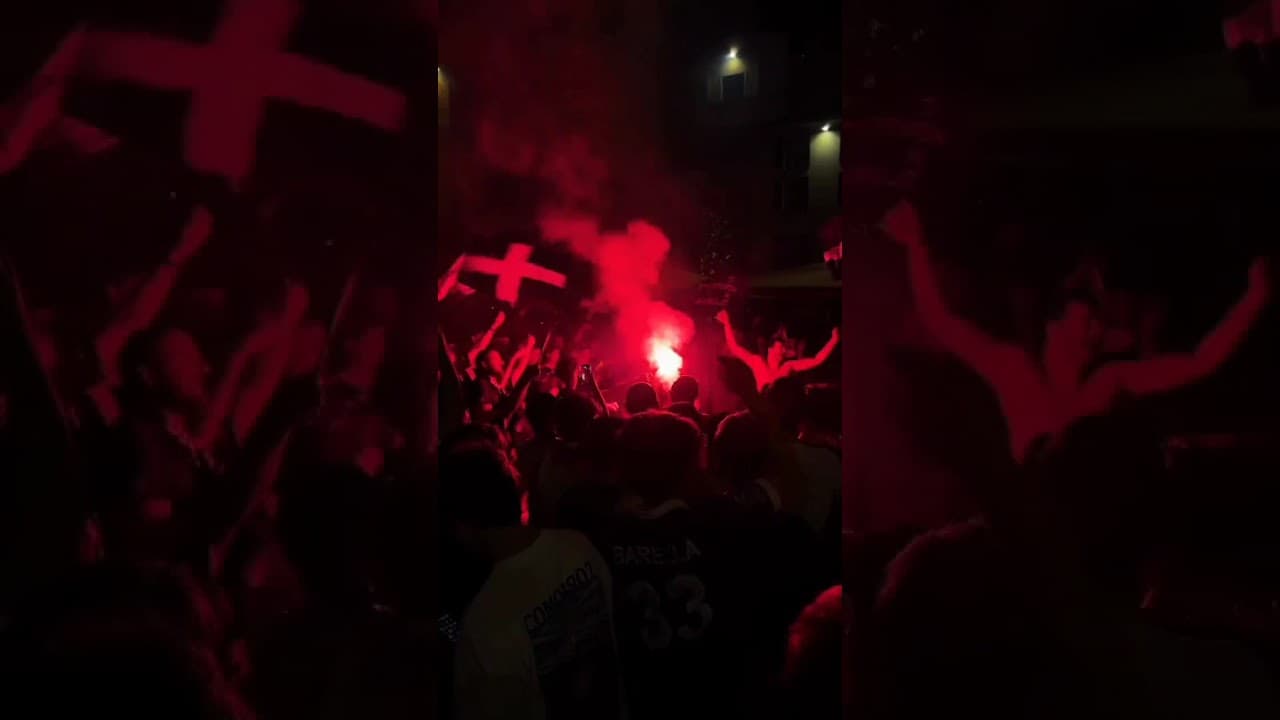 What a Moment COMO Fans!!